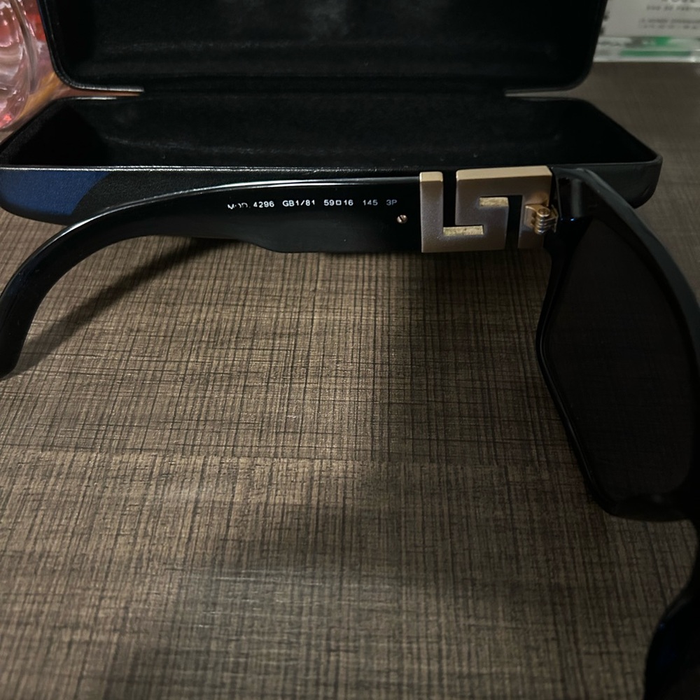 Versace Black and Gold Eyeglass Case - Picture 5 of 7